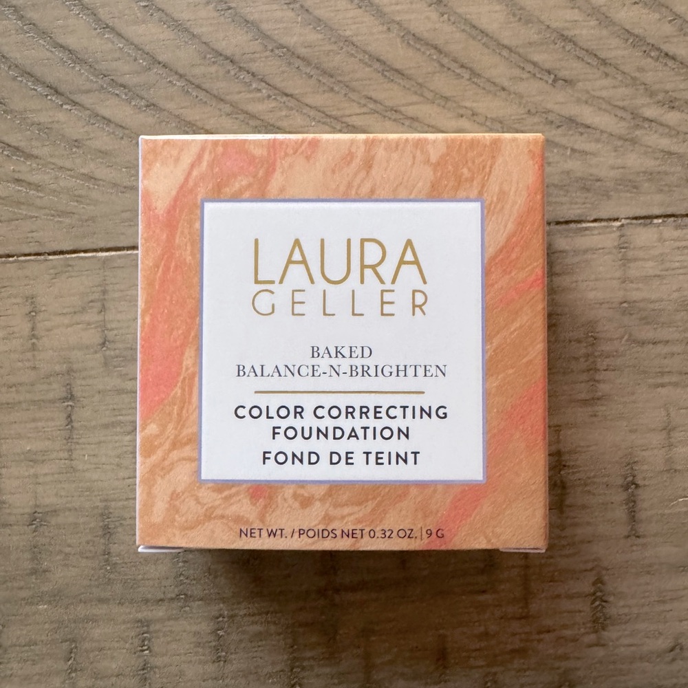 Laura Geller Baked Balance-n-Brighten Color Correcting Foundation